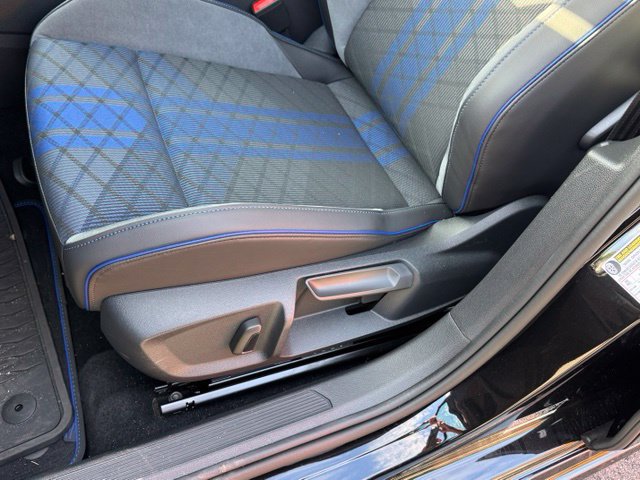 New 2026 Volkswagen Golf w/ Euro Style Package AWD/4WD image 32