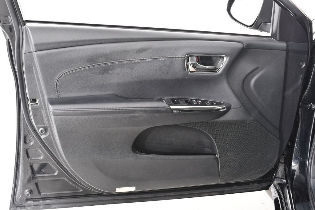 Used 2016 Toyota Avalon XLE FWD image 24