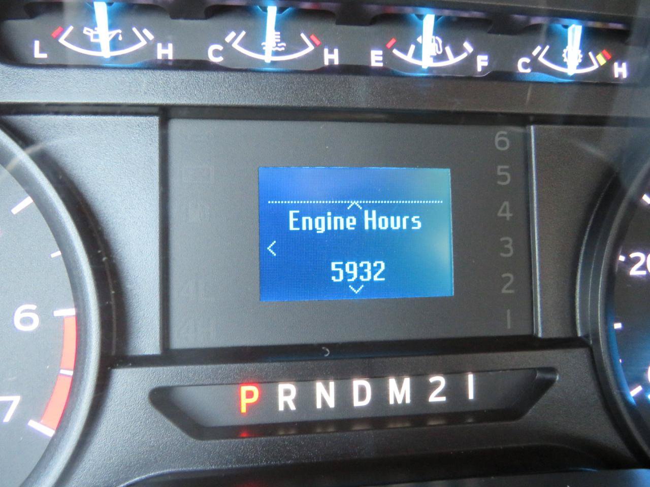 Used 2018 Ford F250 XL w/ Power Equipment Group AWD/4WD image 25