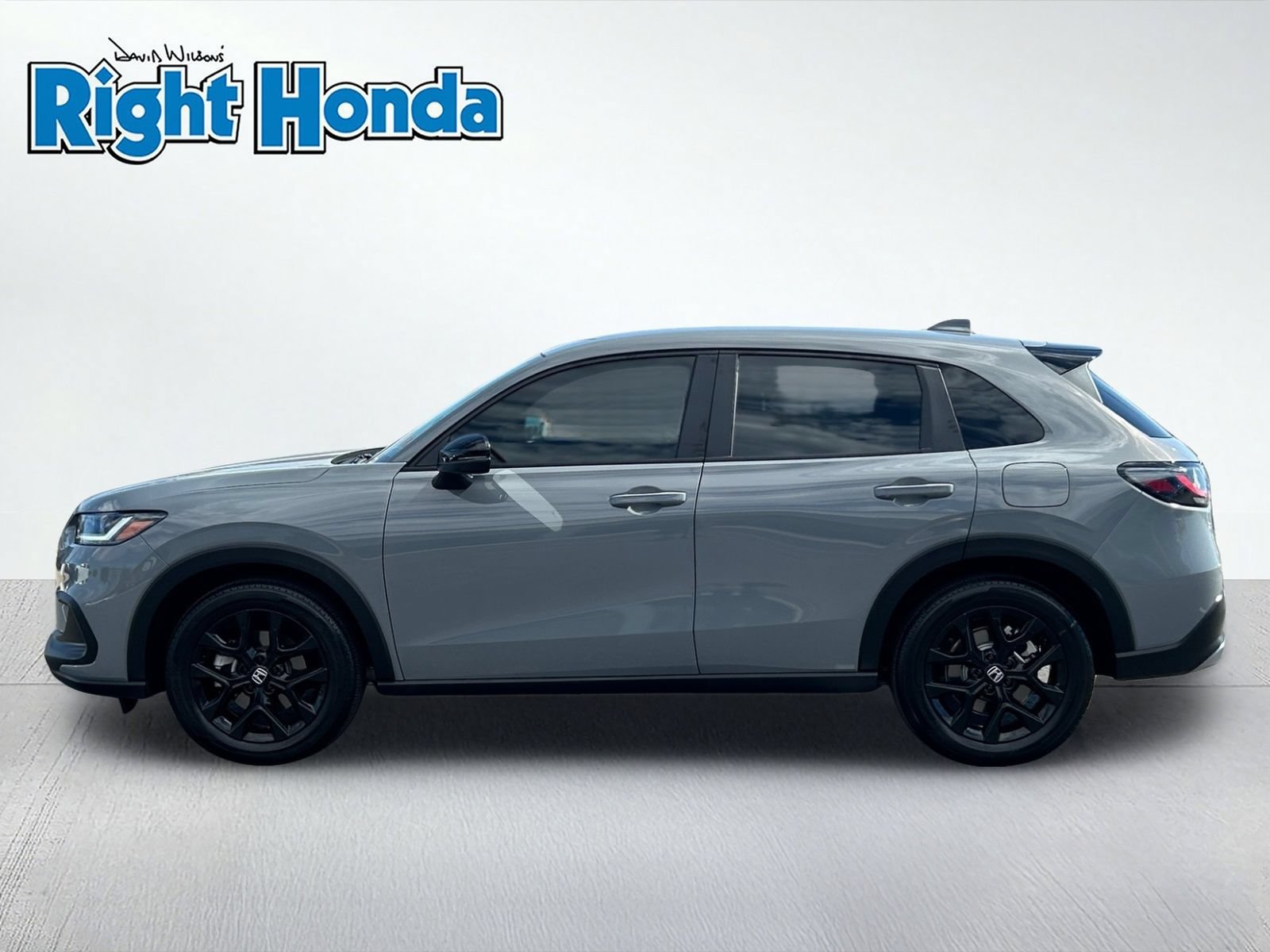 Certified 2025 Honda HR-V Sport image 4