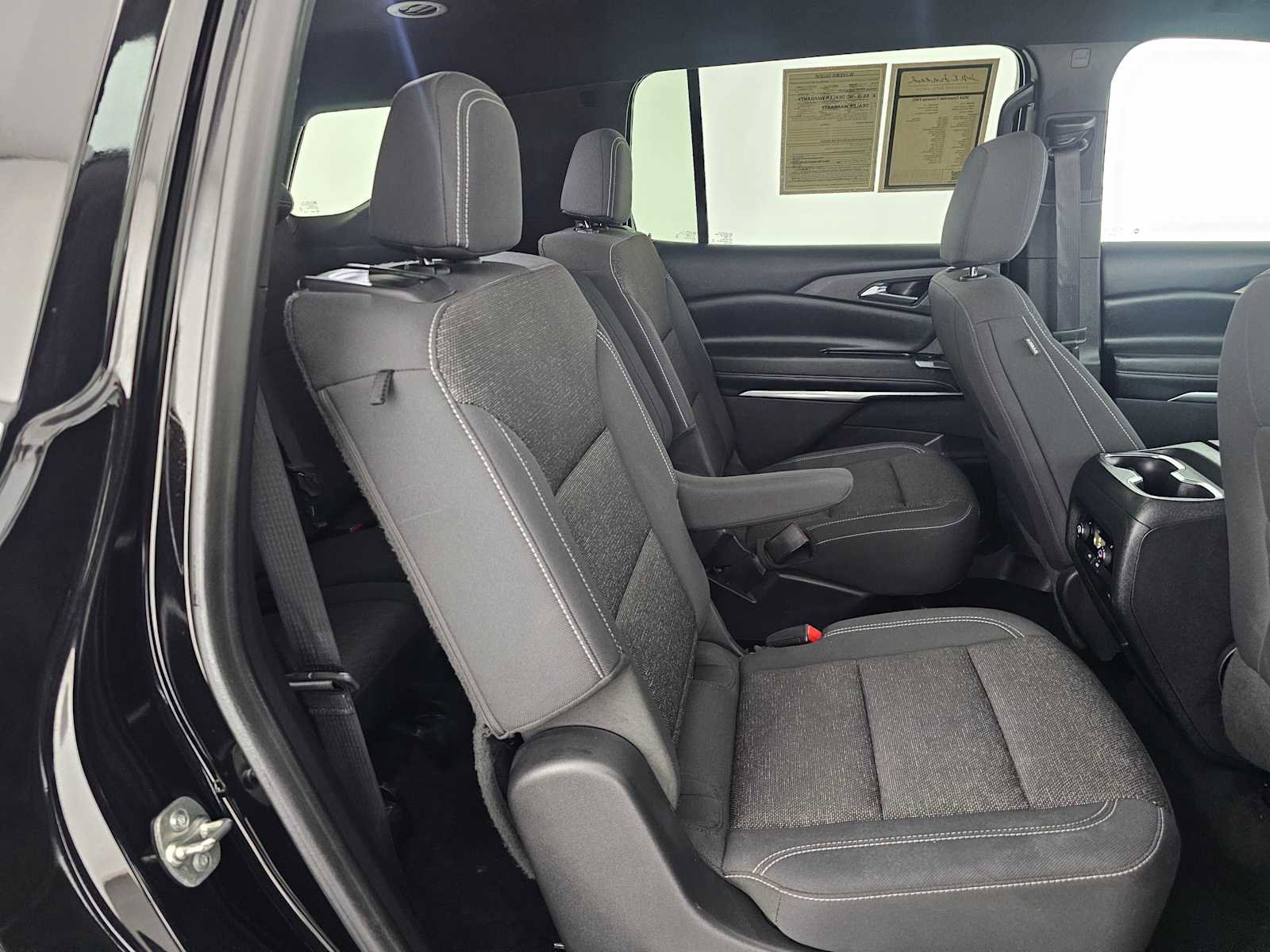 Used 2024 Chevrolet Traverse LT image 12