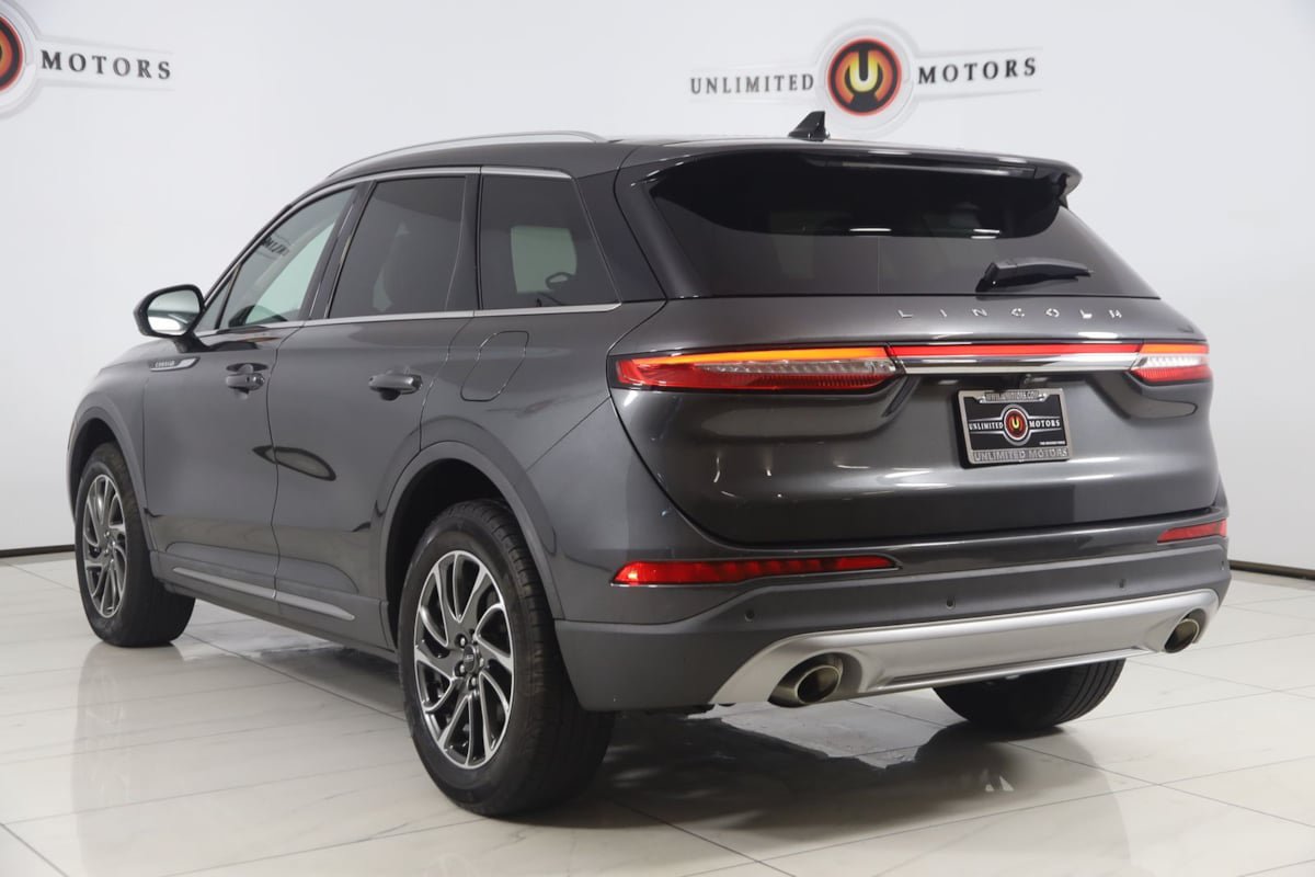 Used 2020 Lincoln Corsair AWD w/ Equipment Group 101A image 4