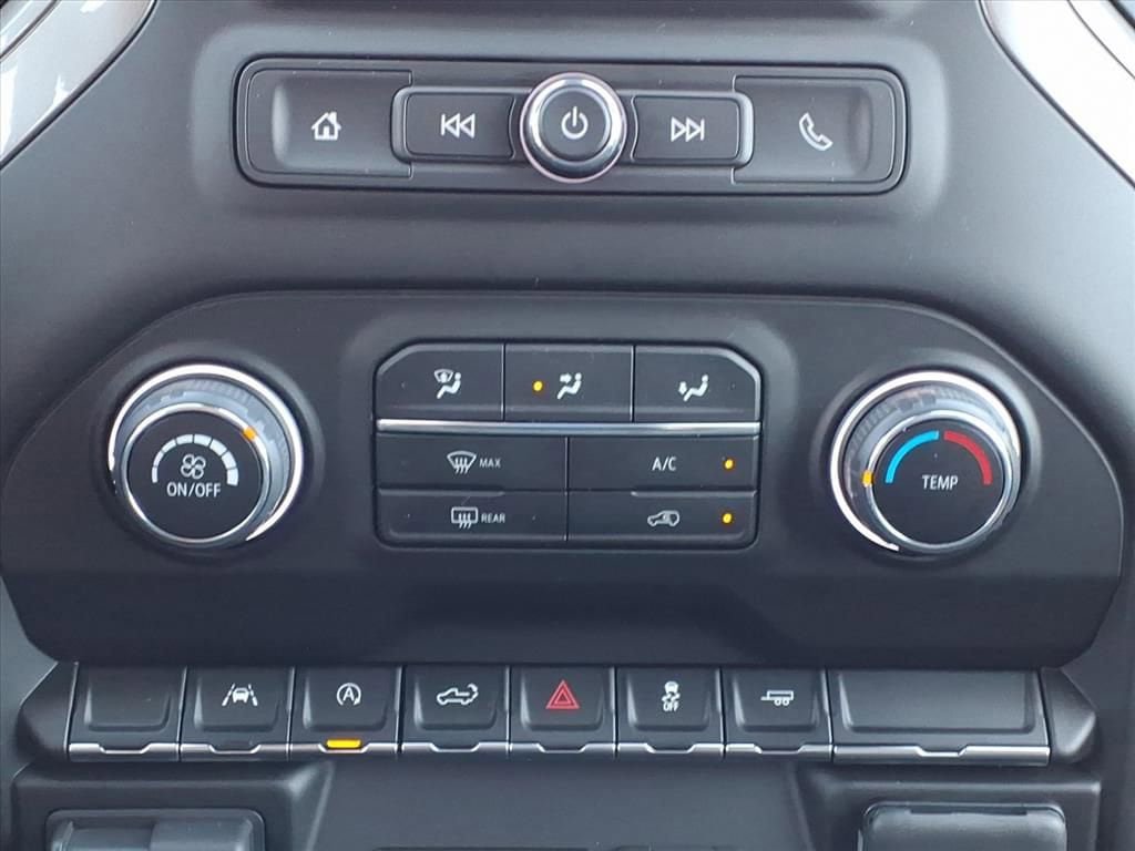 Used 2026 Chevrolet Silverado 1500 Custom RWD image 29