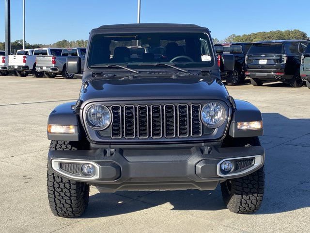 Used 2024 Jeep Gladiator Sport image 8