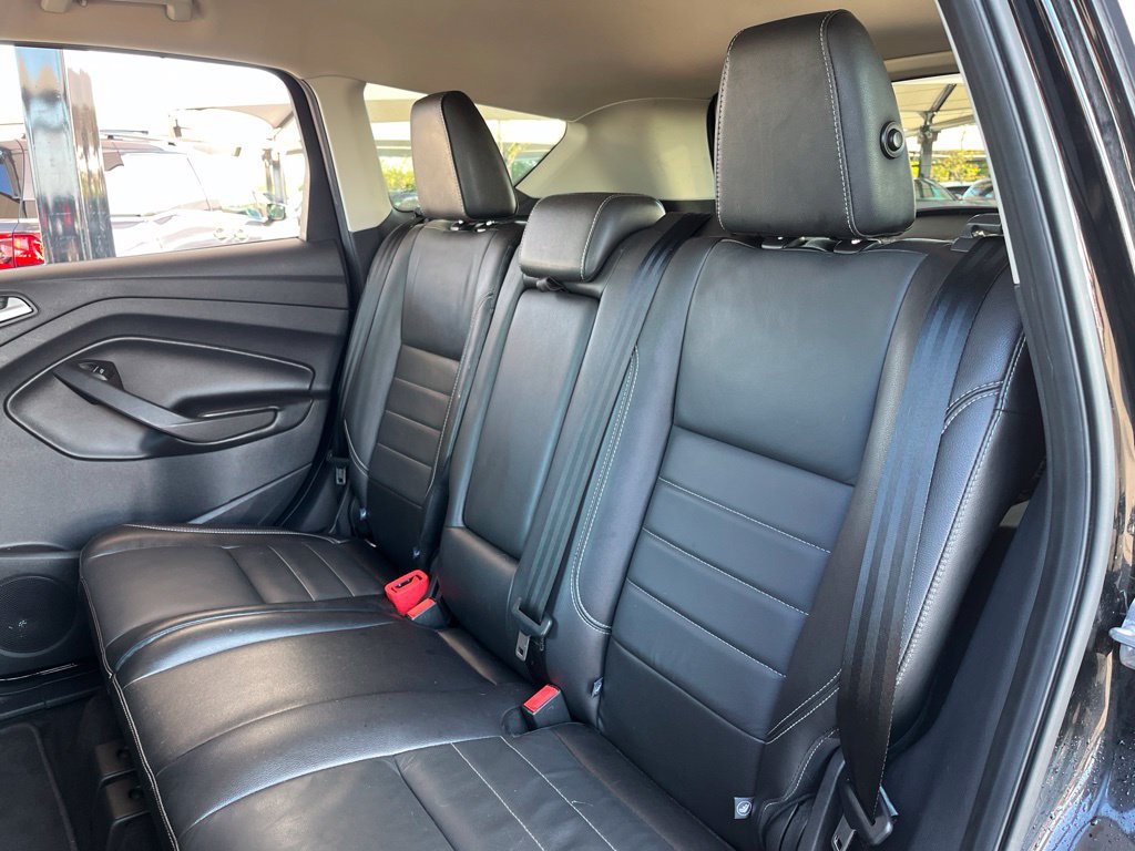 Used 2016 Ford Escape Titanium AWD/4WD image 31