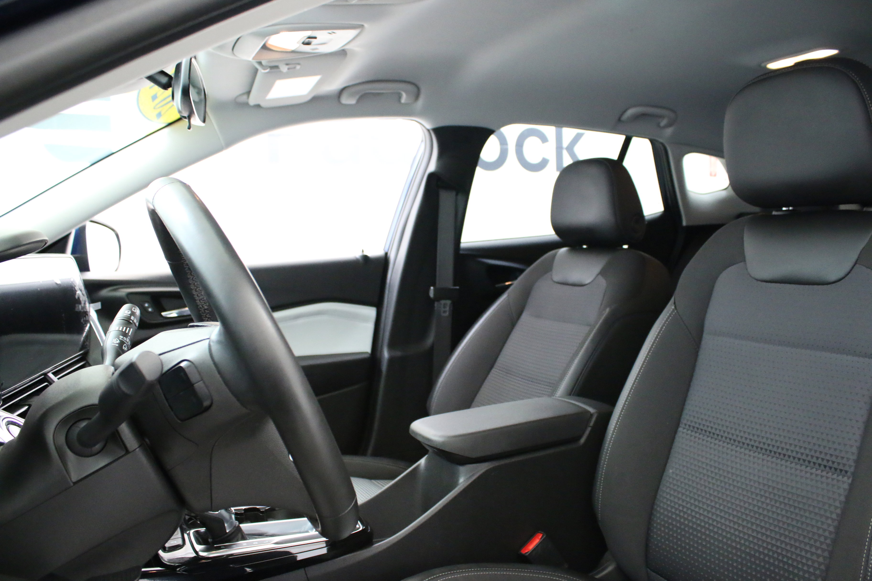 Used 2024 Chevrolet Trax LT w/ Driver Confidence Package FWD image 22