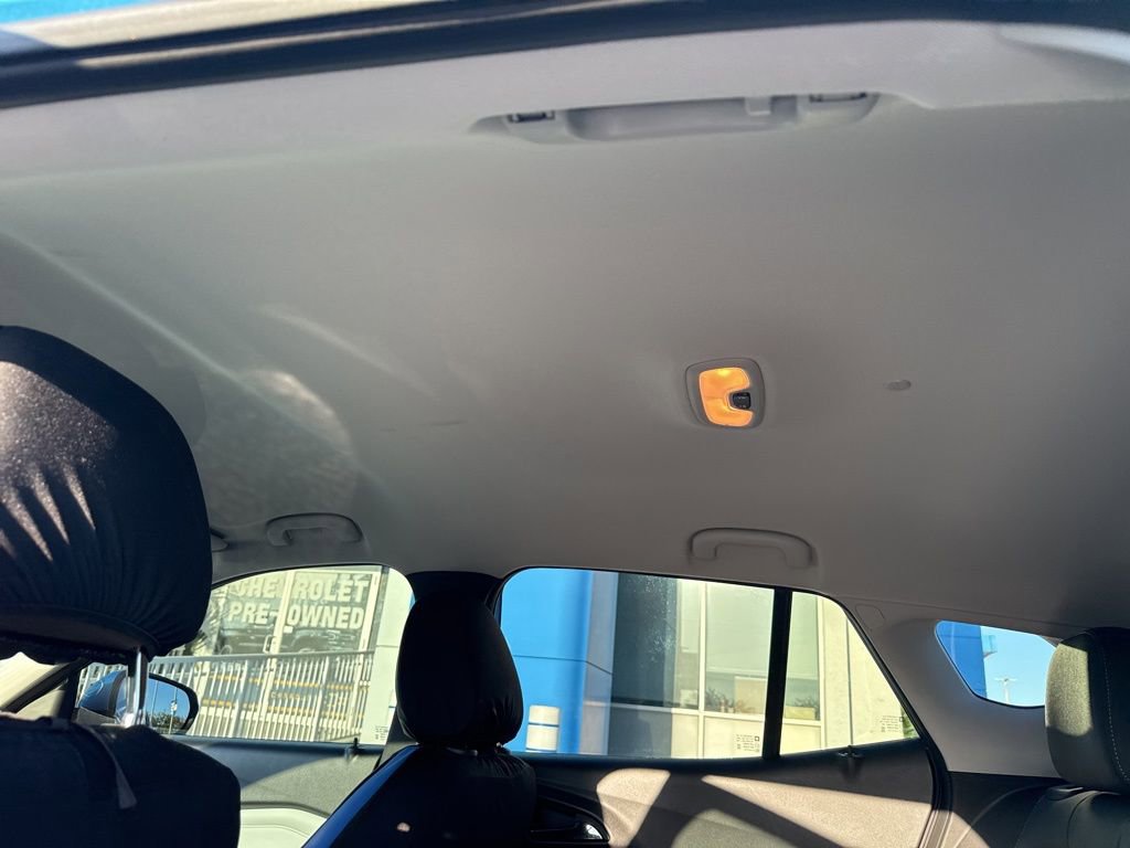 Used 2026 Chevrolet Trax LT image 14