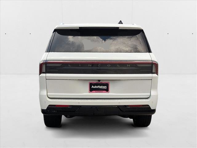 New 2025 Lincoln Navigator L Reserve image 6