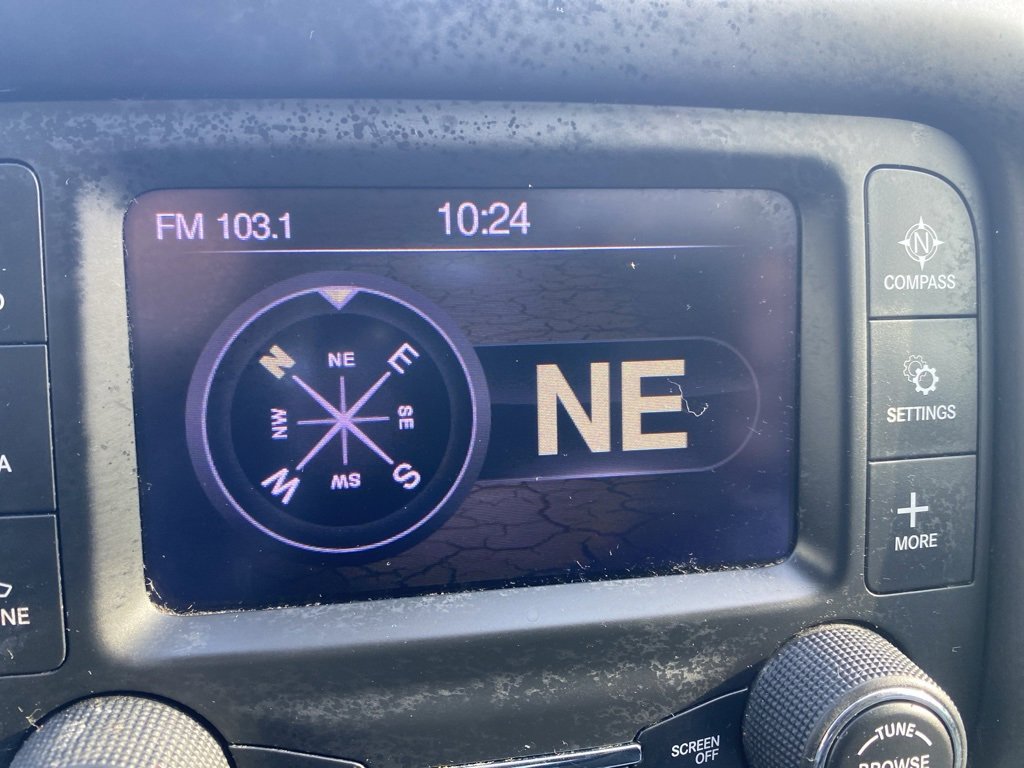 Used 2017 Jeep Compass Latitude image 36