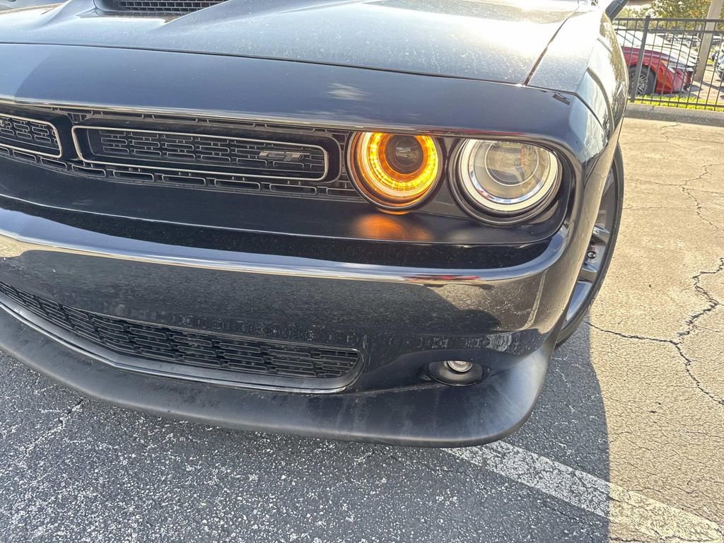 Used 2022 Dodge Challenger GT w/ Blacktop Package image 9