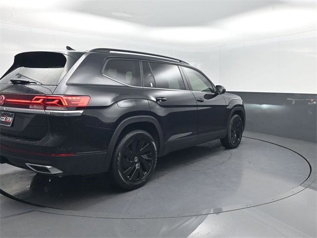 Used 2024 Volkswagen Atlas SE image 36