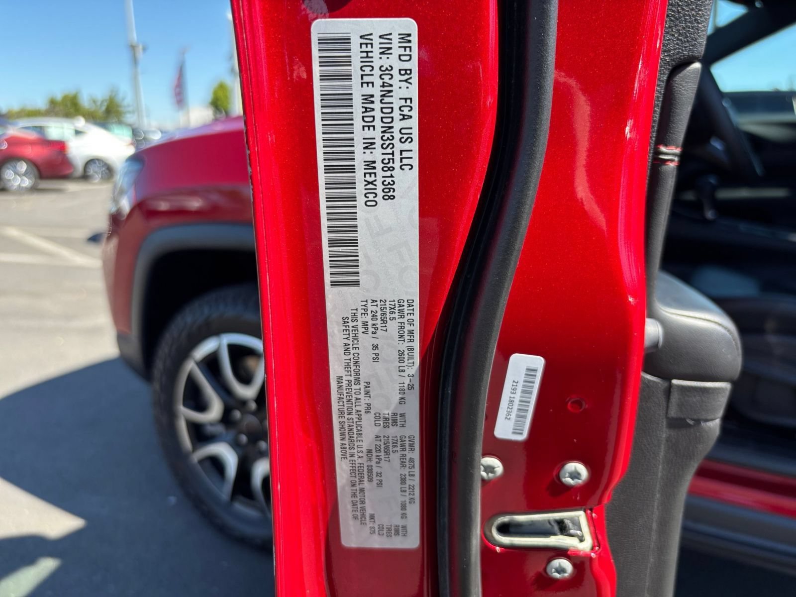 Used 2025 Jeep Compass Trailhawk AWD/4WD image 27