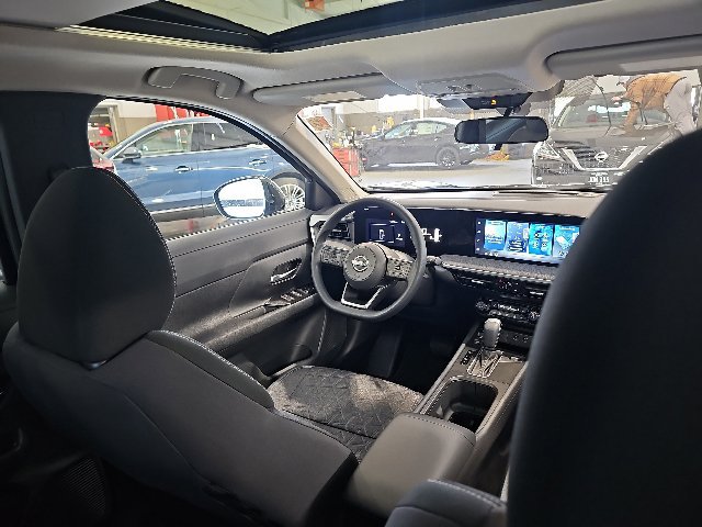 New 2026 Nissan Kicks SV w/ SV Premium Package AWD/4WD image 27