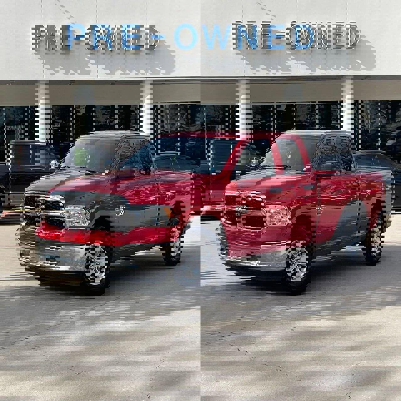 Used 2024 RAM 1500 Classic SLT image 2