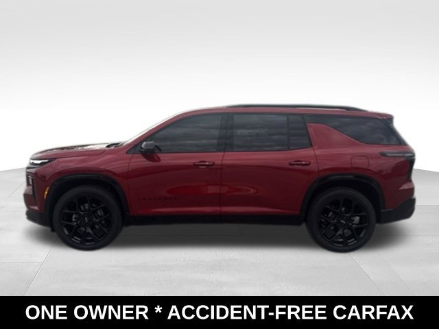 Used 2026 Chevrolet Traverse RS w/ LPO, Floor Liner Package AWD/4WD image 2
