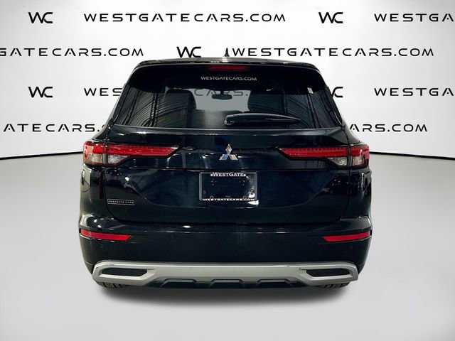 Used 2022 Mitsubishi Outlander SE image 7