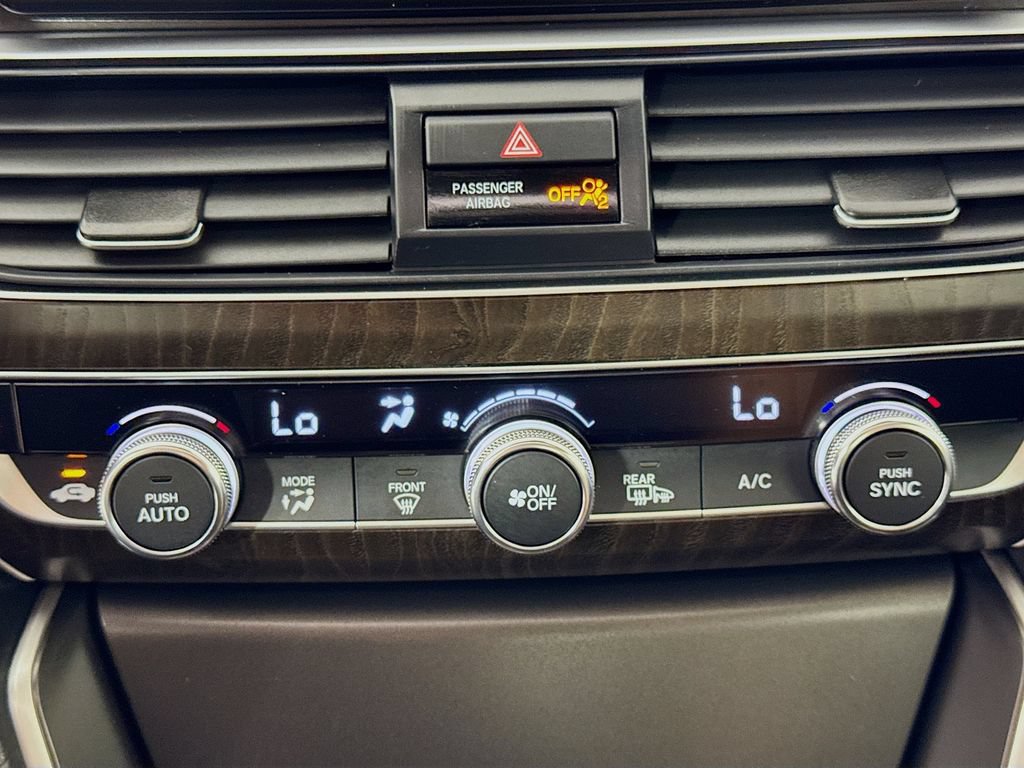 Certified 2021 Honda Accord EX image 17