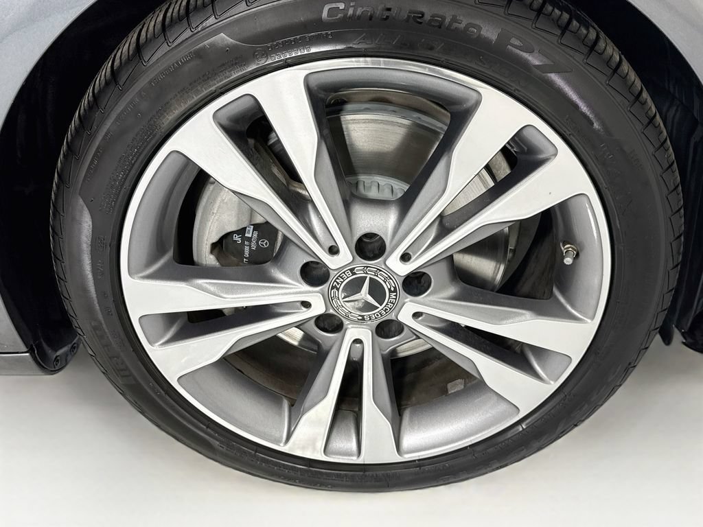 Used 2019 Mercedes-Benz C 300 Sedan image 32