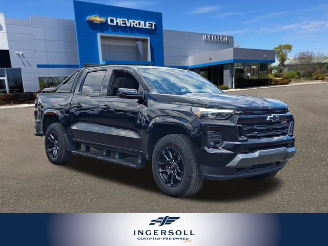 Used 2025 Chevrolet Colorado Z71 w/ Midnight Edition AWD/4WD image 1