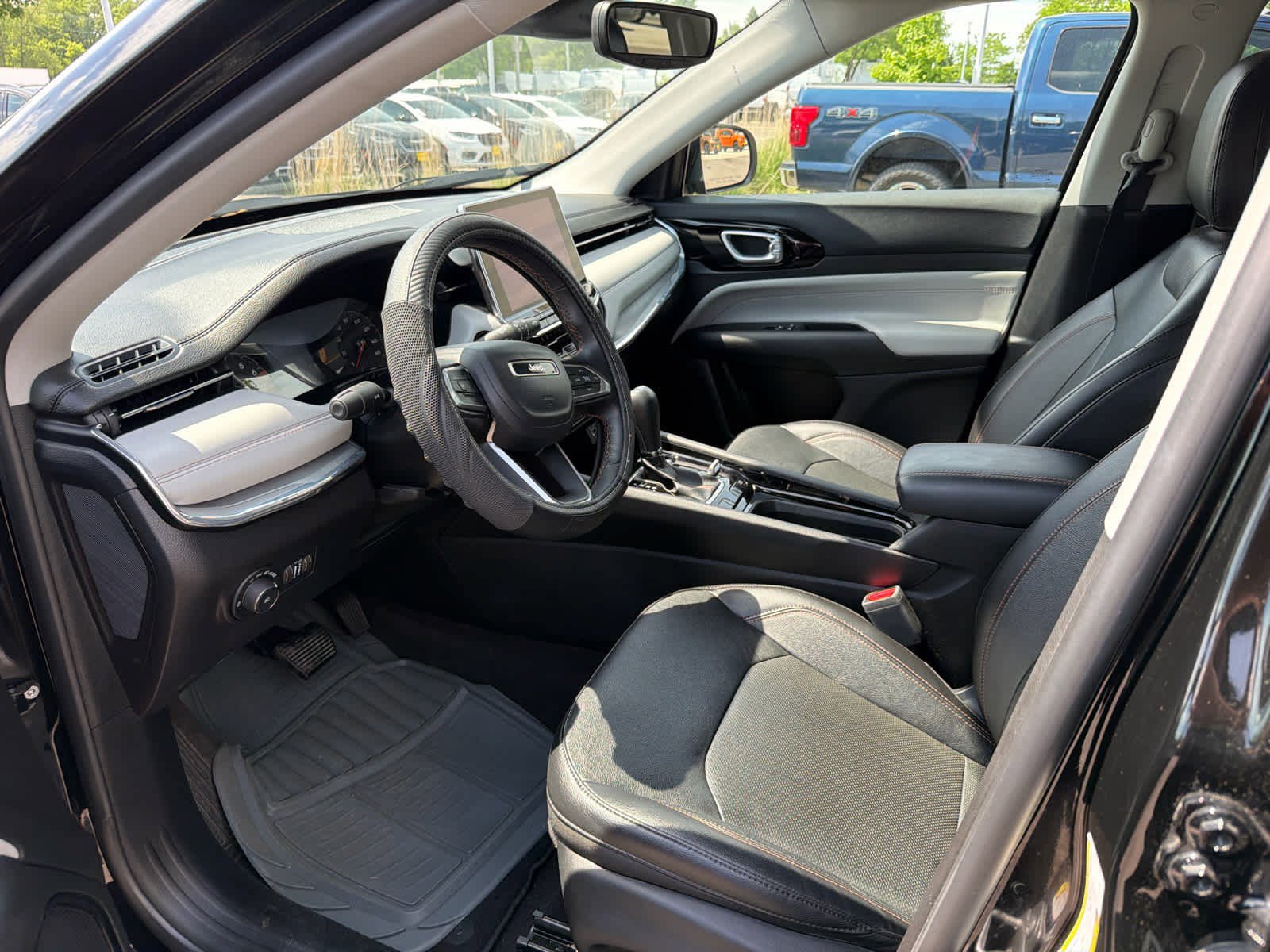 Used 2022 Jeep Compass Limited AWD/4WD image 8
