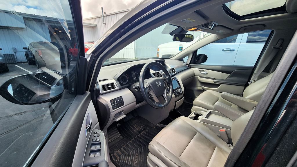 Used 2016 Honda Odyssey EX-L image 12