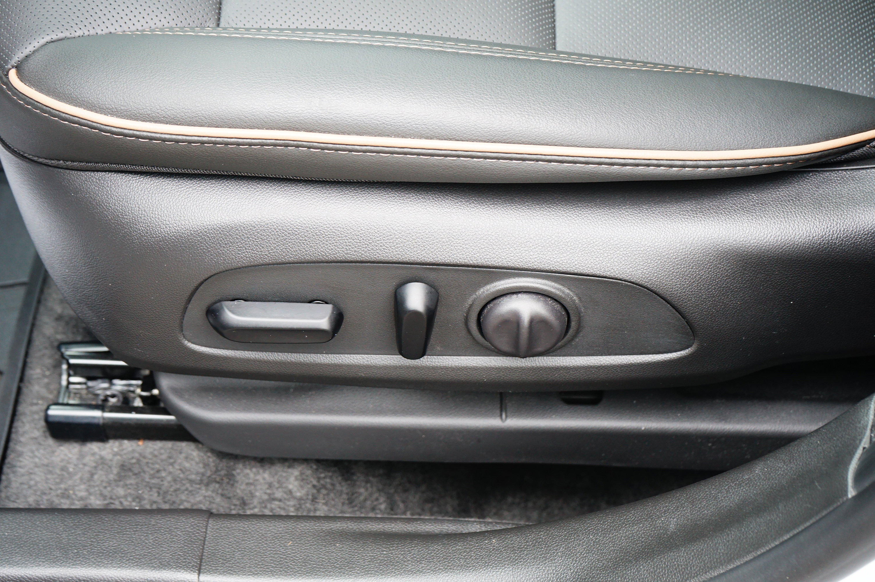 Used 2024 Buick Envista Avenir image 16