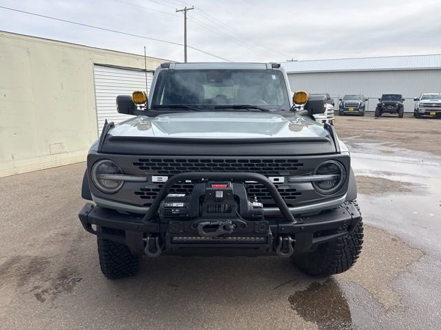 Used 2024 Ford Bronco Badlands image 2