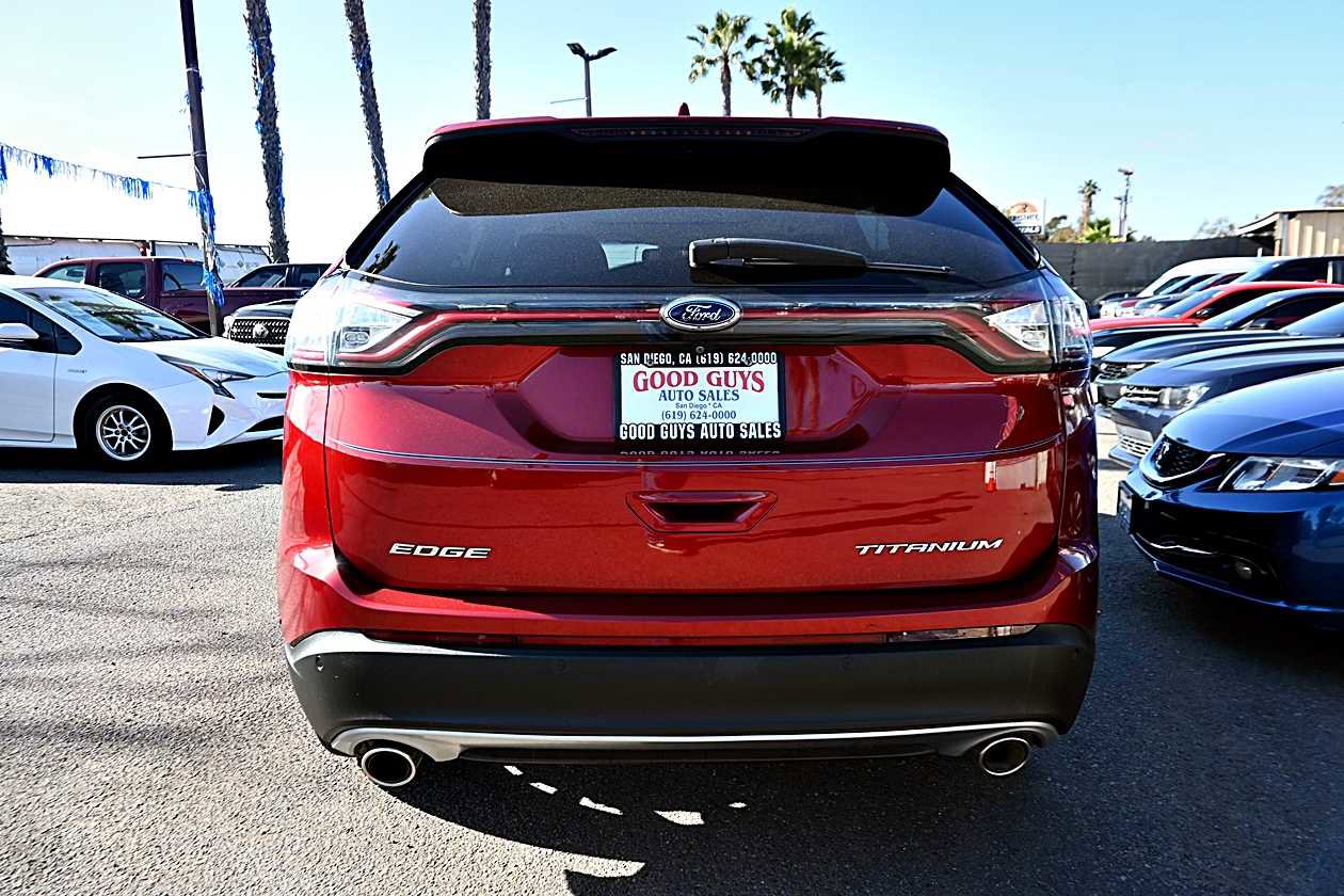 Used 2017 Ford Edge Titanium w/ Equipment Group 302A FWD image 6