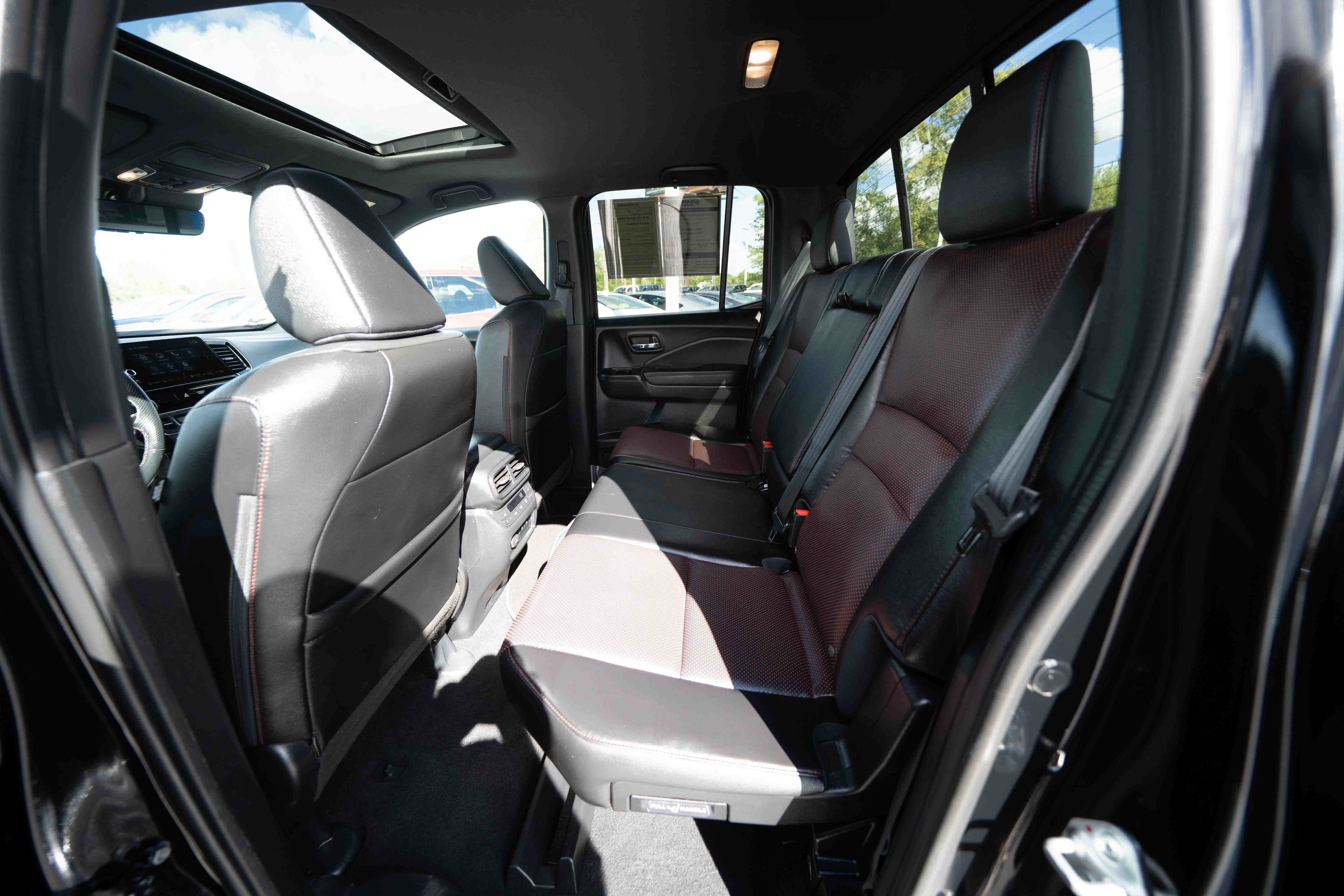 Used 2024 Honda Ridgeline Black Edition image 23