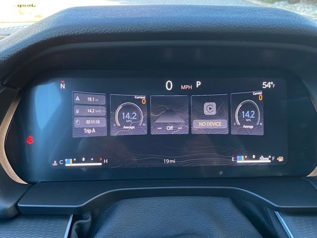 New 2025 Jeep Grand Cherokee Altitude AWD/4WD image 19