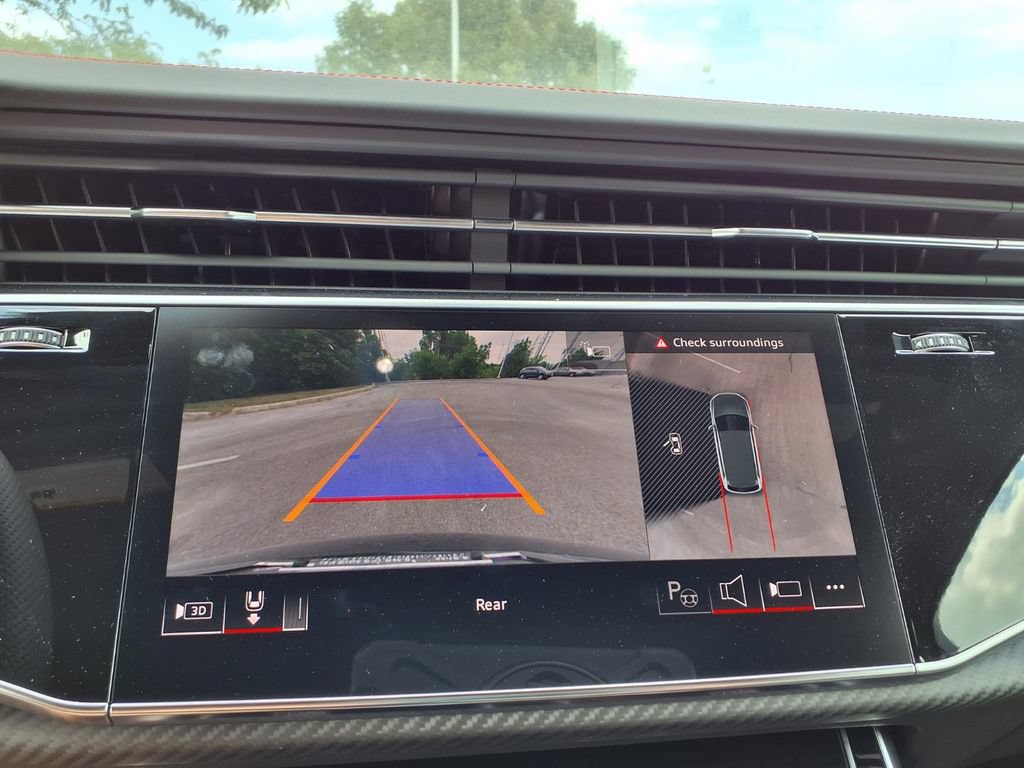 New 2026 Audi SQ7 Prestige AWD/4WD image 29