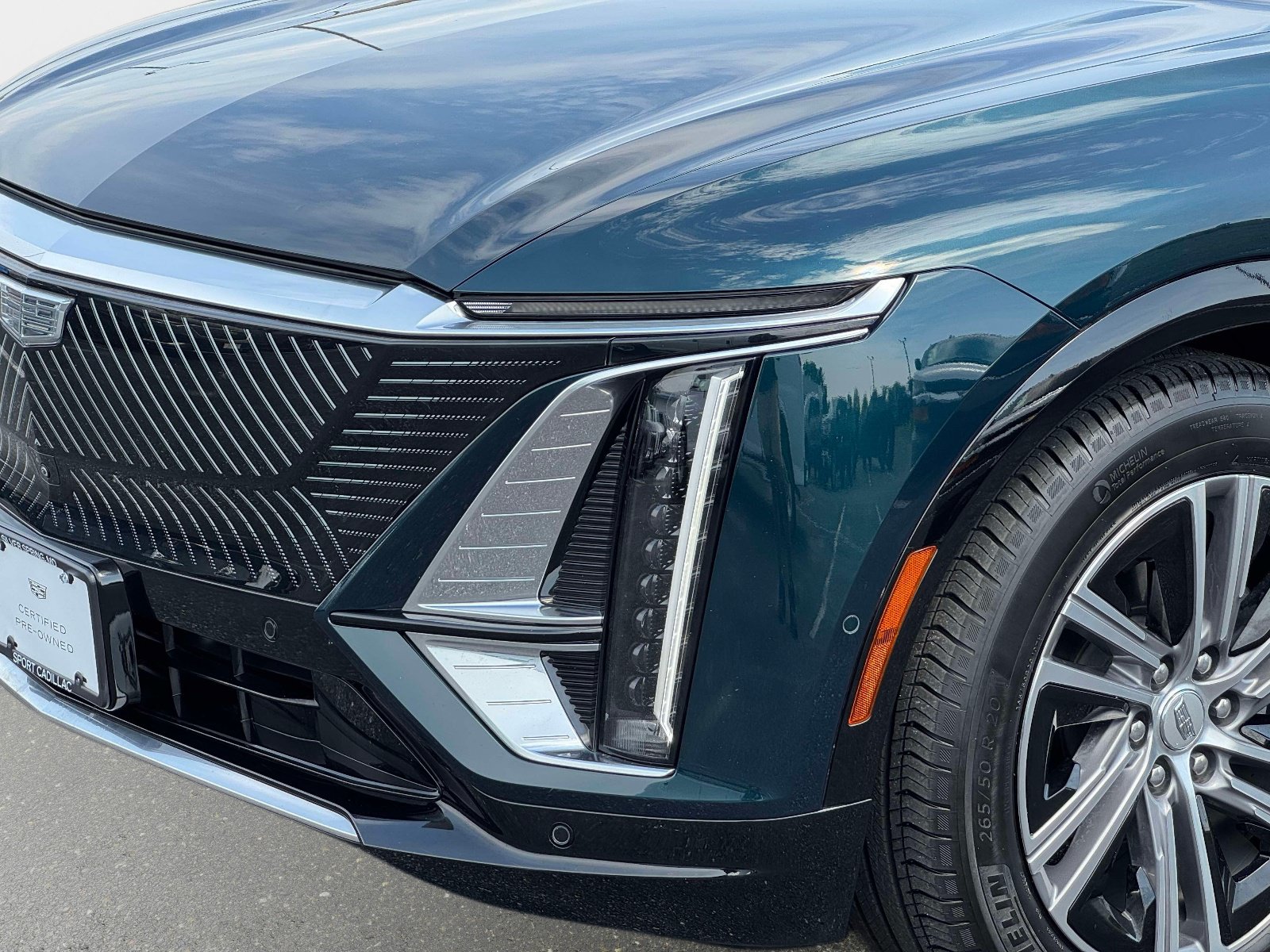 Used 2024 Cadillac Lyriq Luxury AWD/4WD image 29