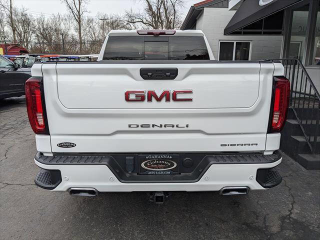 Used 2022 GMC Sierra 1500 Denali w/ Technology Package AWD/4WD image 4