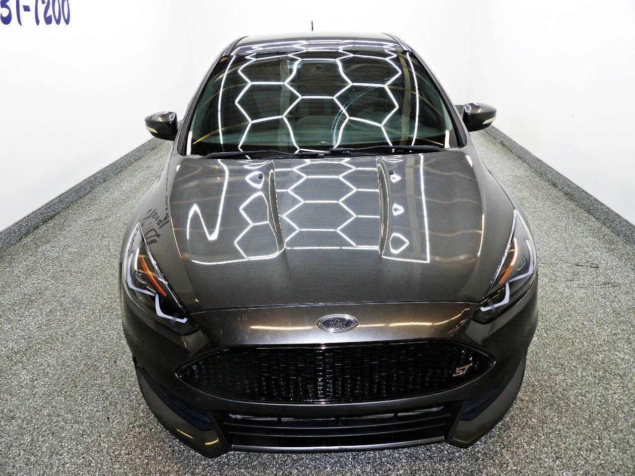 Used 2016 Ford Focus ST image 2