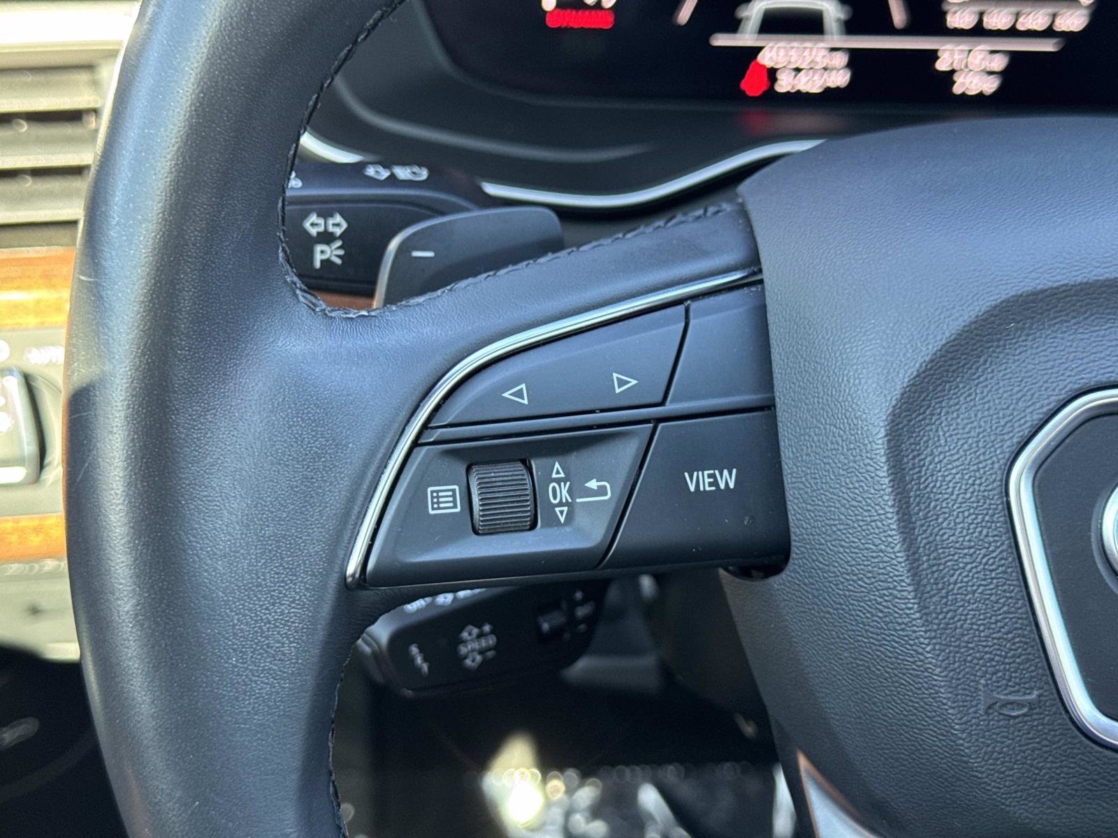 Used 2022 Audi A4 2.0T Premium Plus w/ Premium Plus Package image 11