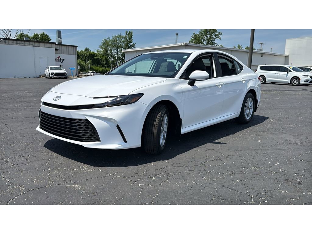 New 2026 Toyota Camry LE AWD/4WD image 3