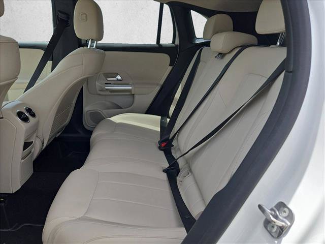 Certified 2023 Mercedes-Benz GLA 250 image 17