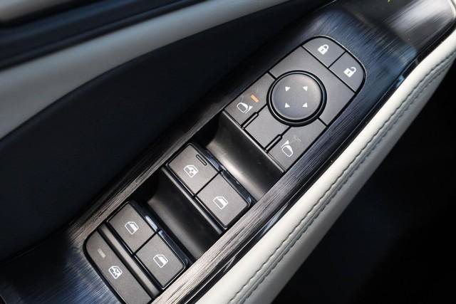 New 2026 Nissan Rogue Dark Armor AWD/4WD image 19