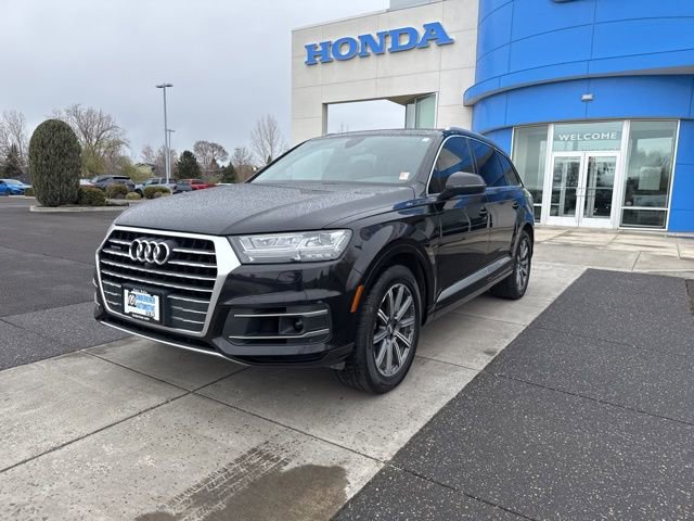 Used 2017 Audi Q7 3.0T Premium Plus w/ Premium Plus Package image 16