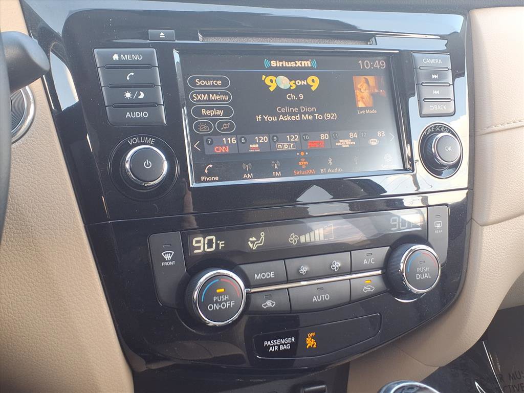 Used 2019 Nissan Rogue SV image 25