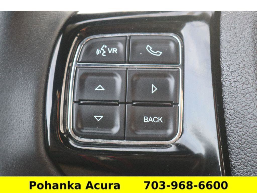 Used 2014 Chrysler 300 S image 11