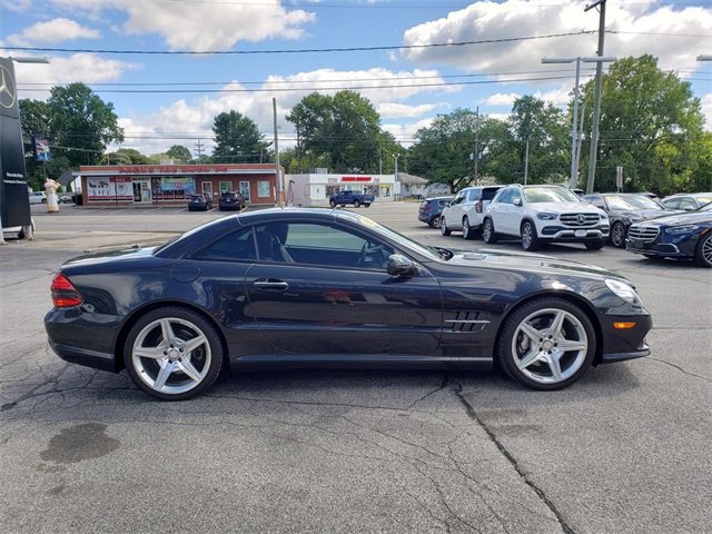Used 2012 Mercedes-Benz SL 550 image 5