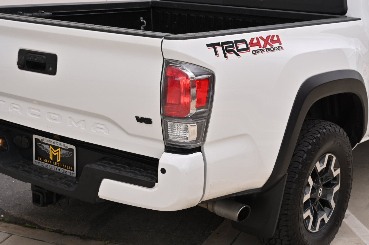 Used 2021 Toyota Tacoma TRD Off-Road w/ Technology Package image 33