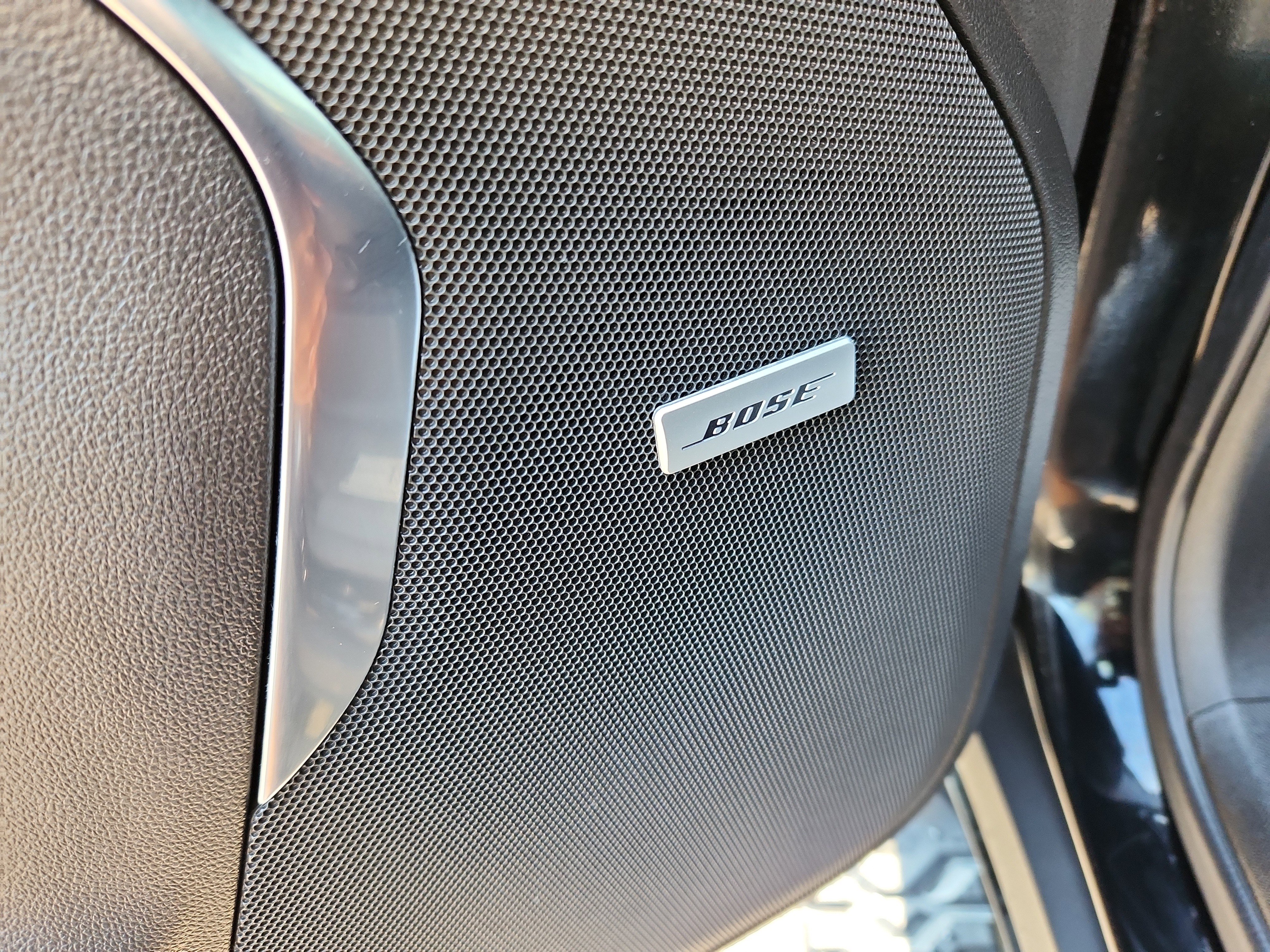 Used 2023 Chevrolet Suburban Z71 w/ Z71 Off-Road Package image 23