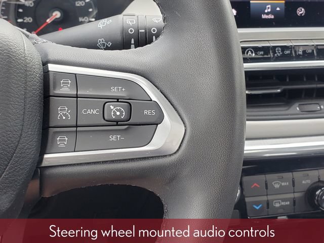 Used 2023 Jeep Compass Limited w/ Sun and Sound Group AWD/4WD image 19