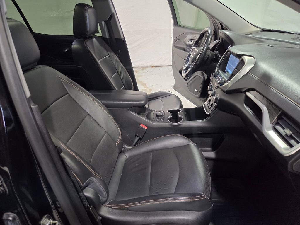 Used 2018 GMC Terrain SLT w/ Preferred Package image 10