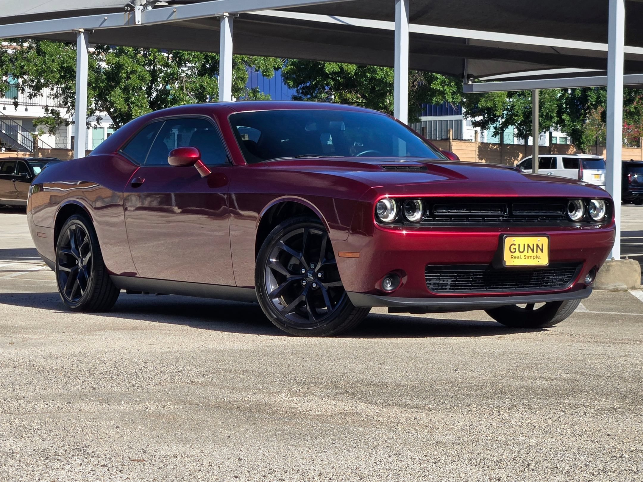 Used 2021 Dodge Challenger SXT w/ Blacktop Package RWD video 1