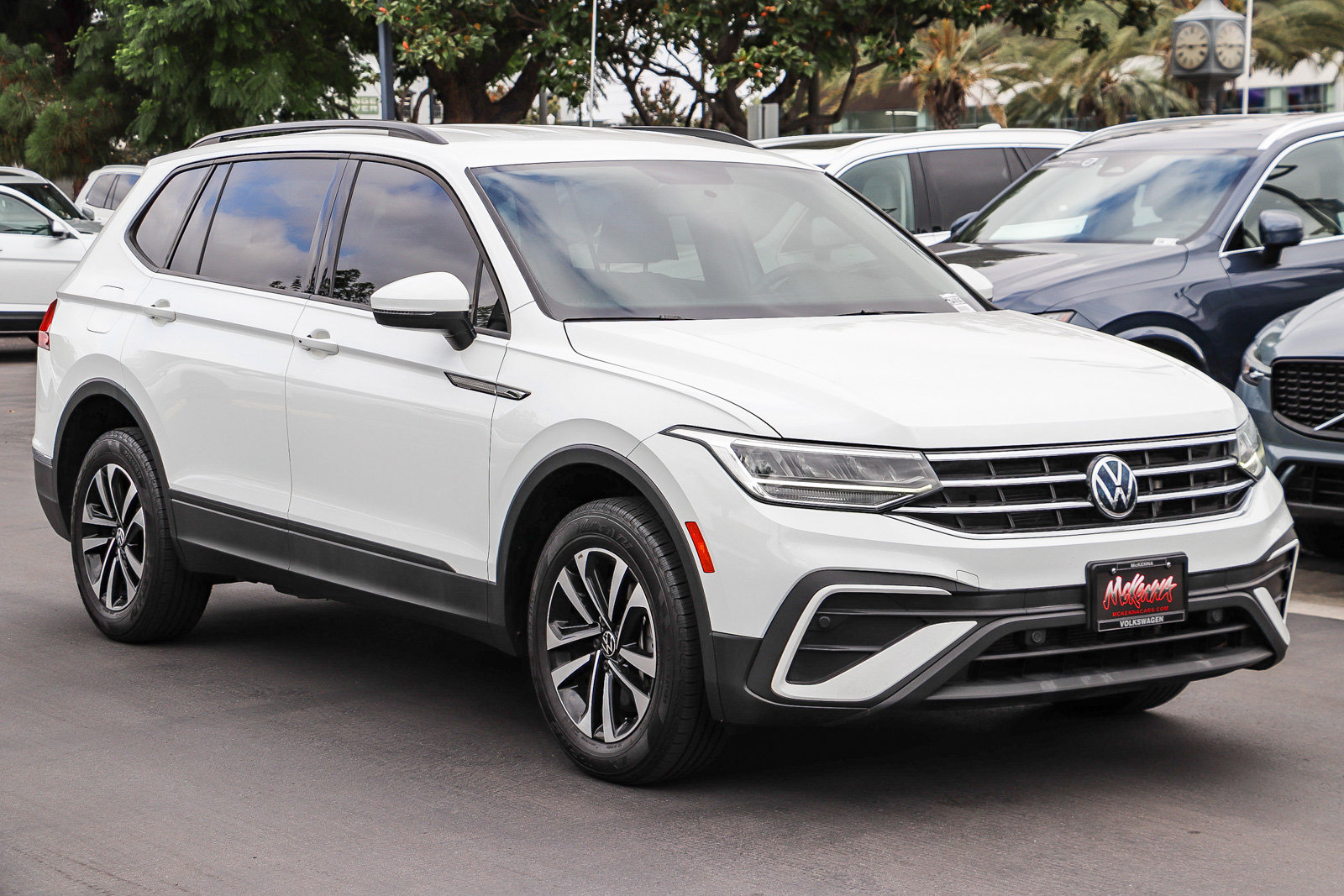 Used 2022 Volkswagen Tiguan S FWD image 3