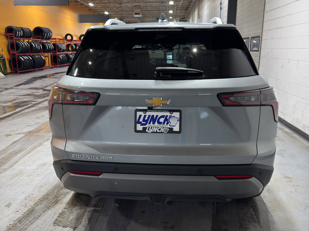 Used 2025 Chevrolet Equinox LT w/ Convenience Package II image 4