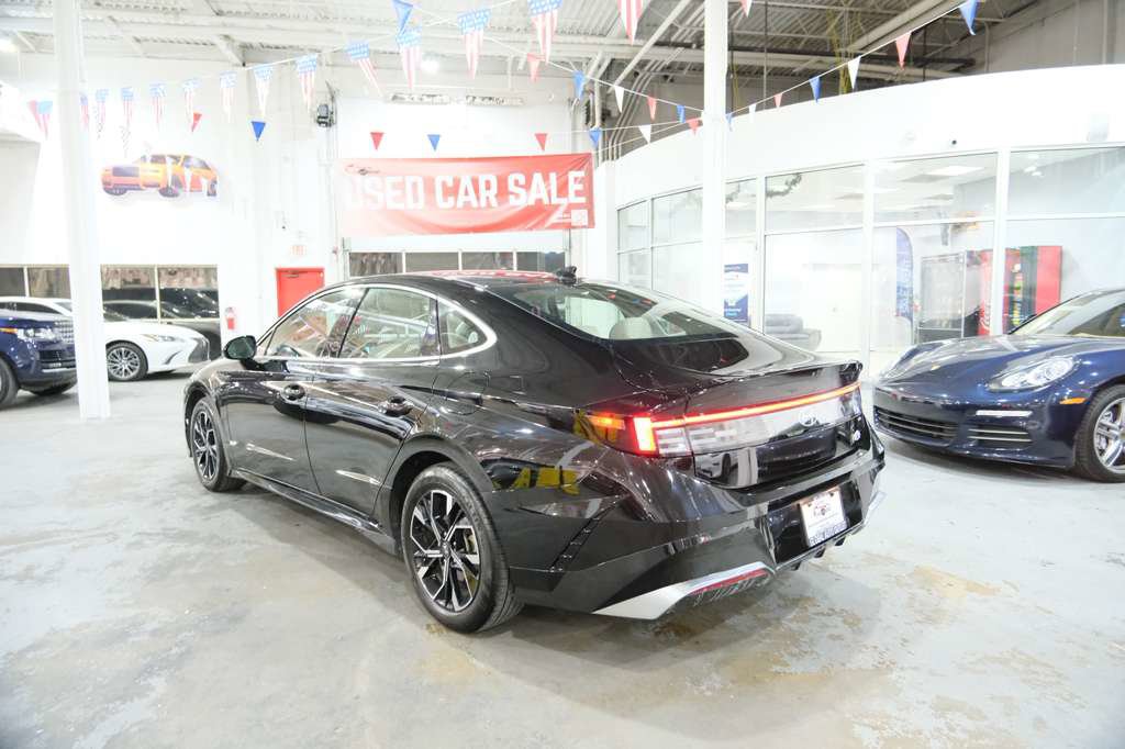 Used 2024 Hyundai Sonata SEL image 8